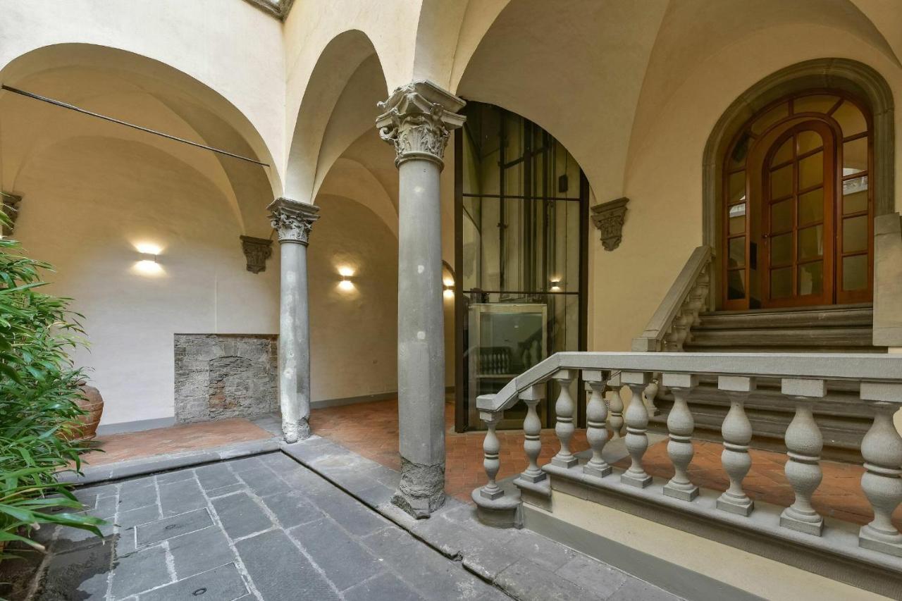Palazzo Medici Apartments Florença Exterior foto